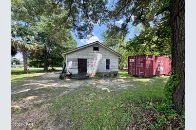 5295 Brown Street, Graceville, FL 32440 - Photo 7