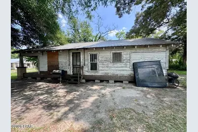 5295 Brown Street, Graceville, FL 32440 - Photo 9