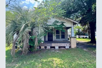 5295 Brown Street, Graceville, FL 32440 - Photo 1