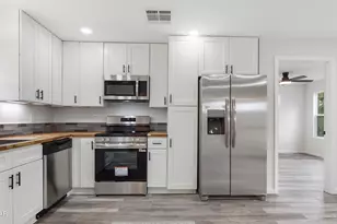 9612 Indian Bluff Resort Ln, Youngstown, FL 32466 - Photo 9