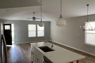 401 Raven Ln, Panama City, FL 32404 - Photo 3