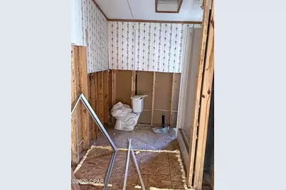 5023 Elmore Road, Graceville, FL 32440 - Photo 15