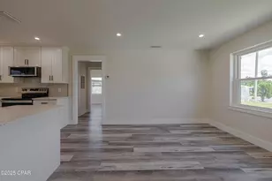 2205 W 14th St, Panama City, FL 32401 - Photo 11