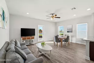 5764 Callaway Cir, Panama City, FL 32404 - Photo 9