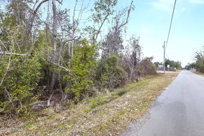 000 Magnolia Avenue, Youngstown, FL 32466 - Photo 13