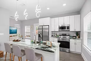 2021 E 7th Ct, Panama City, FL 32401 - Photo 9