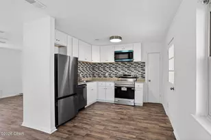 1101 W Jordan St, Pensacola, FL 32501 - Photo 15