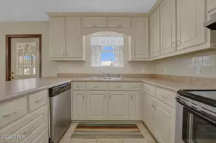 2831 Maulden Rd, Southport, FL 32409 - Photo 9