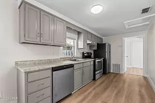 206 E 2nd Ct, Panama City, FL 32401 - Photo 11