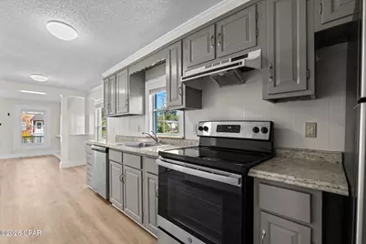 206 E 2nd Court #A & B, Panama City, FL 32401 - Photo 13