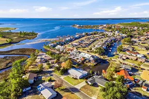 1218 Tuscany Rd, Panama City, FL 32405 - Photo 3