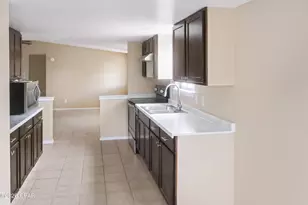 2850 St John St, Marianna, FL 32448 - Photo 9