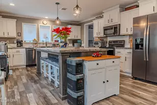 2739 Bellaire Ct, Alford, FL 32420 - Photo 13