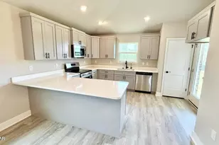 3596 Basal St, Callaway, FL 32404 - Photo 3