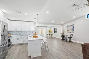 708 Venetian Way, Panama City, FL 32405 - Photo 13