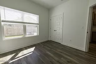 5862 Tyndall Pl, Panama City, FL 32404 - Photo 9