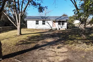 711 N Cotton St, Bonifay, FL 32425 - Photo 15