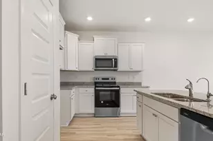 180 Ellery Ln, Panama City Beach, FL 32413 - Photo 7