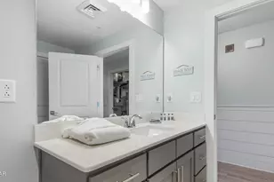 15928 Front Beach Rd, Panama City Beach, FL 32413 - Photo 29