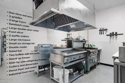 20737 Central Avenue, Blountstown, FL 32424 - Photo 3