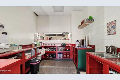 20737 Central Avenue, Blountstown, FL 32424 - Photo 11