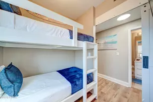 9860 S Thomas Dr, Panama City, FL 32408 - Photo 23