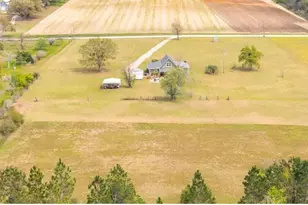 2187 Mayo Rd, Grand Ridge, FL 32442 - Photo 39