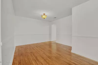 210 N Cove Boulevard, Panama City, FL 32401 - Photo 9