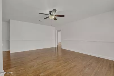 210 N Cove Boulevard, Panama City, FL 32401 - Photo 5