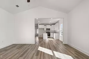 605 Hancock Wy, Panama City Beach, FL 32413 - Photo 13