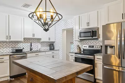 605 E 2nd Place, Panama City, FL 32401 - Photo 3