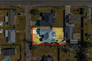 705 W 8th St, Lynn Haven, FL 32444 - Photo 37