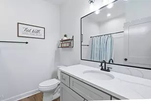 705 W 8th St, Lynn Haven, FL 32444 - Photo 21