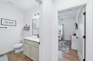 705 W 8th St, Lynn Haven, FL 32444 - Photo 11