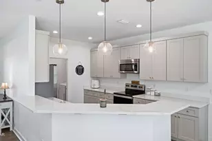 705 W 8th St, Lynn Haven, FL 32444 - Photo 7