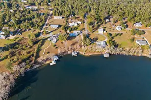 2525 Ellie Ln, Alford, FL 32420 - Photo 1