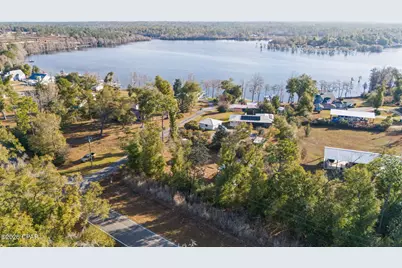 2525 Ellie Lane, Alford, FL 32420 - Photo 13