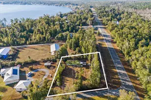 2525 Ellie Ln, Alford, FL 32420 - Photo 17