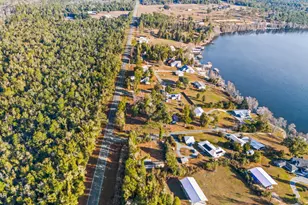 2525 Ellie Ln, Alford, FL 32420 - Photo 7