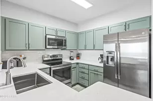 15928 Front Beach Rd, Panama City Beach, FL 32413 - Photo 9