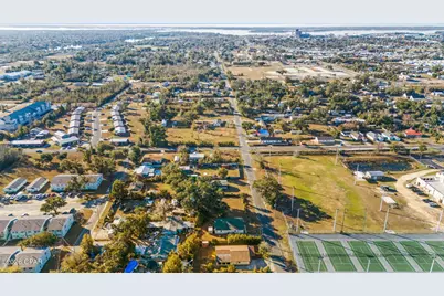 846 Helen Avenue, Panama City, FL 32401 - Photo 9