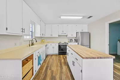 5227 Woodgate Way, Marianna, FL 32446 - Photo 9