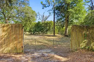 1151 4th Cir, Southport, FL 32409 - Photo 3