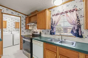 11943 Happyville Rd, Youngstown, FL 32466 - Photo 7