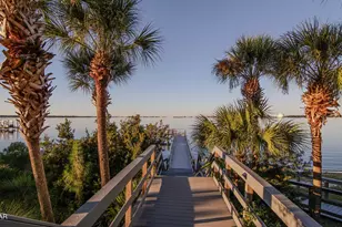 2400 Grandiflora Blvd, Panama City, FL 32408 - Photo 35