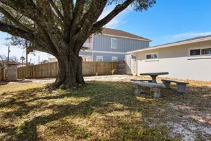 19909 Alta Vista Dr, Panama City Beach, FL 32413 - Photo 13