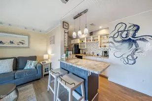 17614 Front Beach Rd, Panama City Beach, FL 32413 - Photo 5