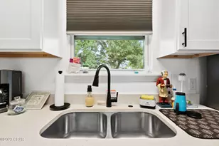 526 Camellia Ave, Panama City, FL 32404 - Photo 11