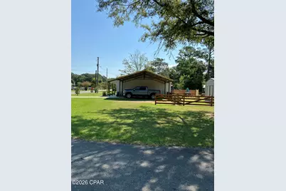 5985 Webb Street, Graceville, FL 32440 - Photo 7