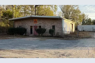 2777 Pontiac Loop, Cottondale, FL 32431 - Photo 1